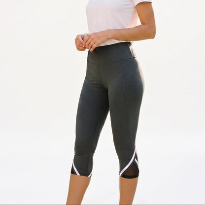 Olivia - Comfortable High Waist Capri Leggings