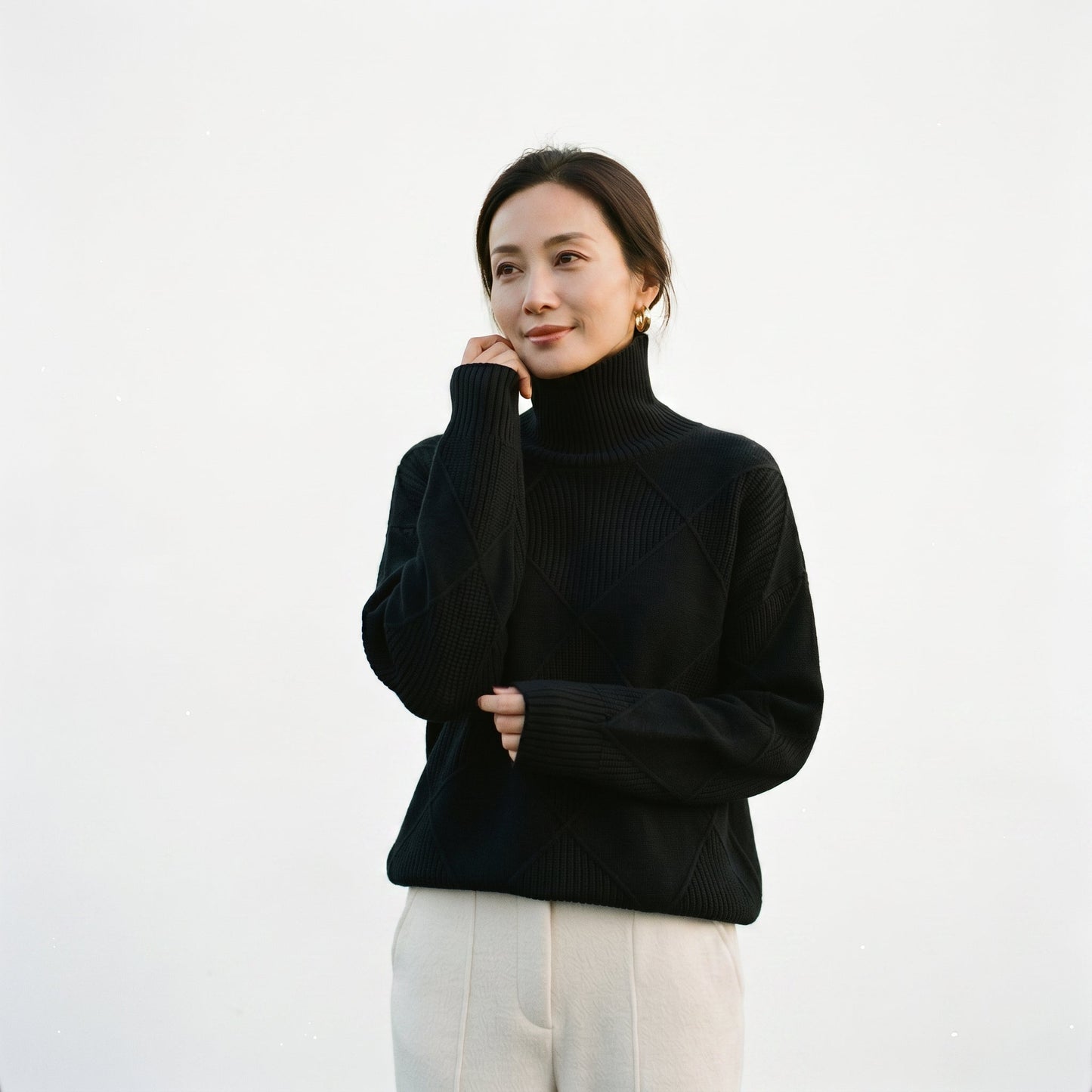 Sophia - Elegant Warm Turtleneck Shirt for Women